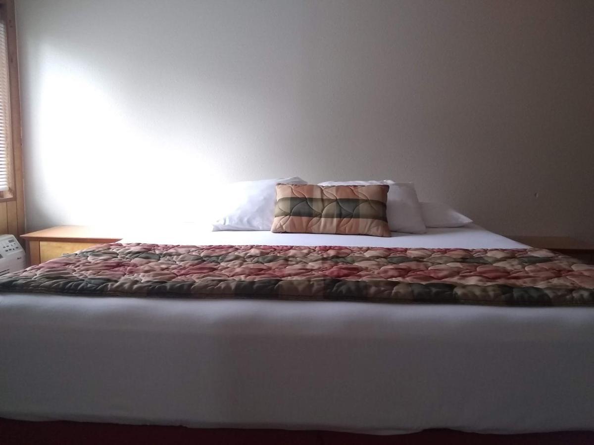 The Orca Inn Friday Harbor Extérieur photo